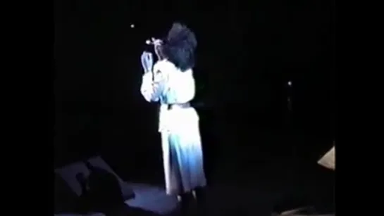 Whitney Houston - Greatest Love Of All (Live 1987)