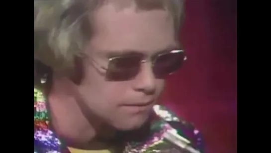 Elton John - Tiny Dancer 1971 LIVE