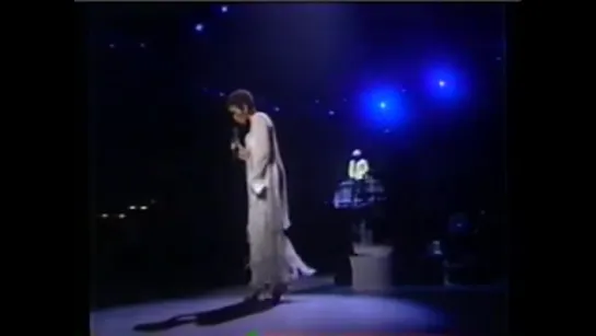 Whitney Houston "Mr. Bojangles" w/Lyrics (Tribute to Sammy Davis Jr.) 1997