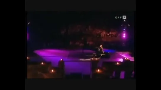 Elton John - Sorry Seems To Be The Hardest Word -2007 LIVE