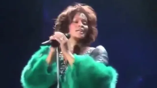 Whitney Houston I Will Always Love You- Moscow 2009