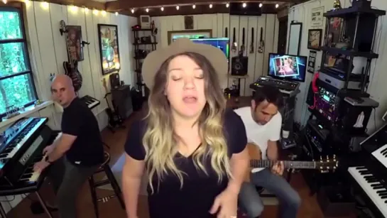 Kelly Clarkson - Love On The Brain (Rihanna Cover)