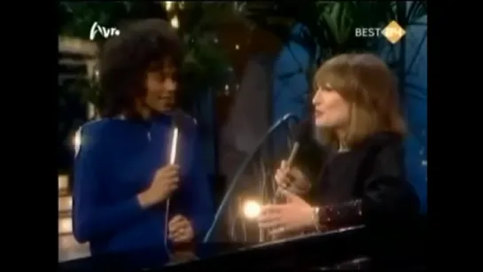 Whitney Houston - On The Far Side Of The Hill (with Liesbeth List) - The Greatest Love Of All - 1985