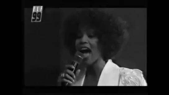 I'm your baby tonight Performance 1990 Whitney Houston