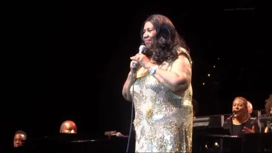 'Respect' (Live)  - Aretha Franklin - Oakland, Oracle Arena -March 8, 2016