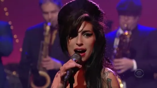 Amy Winehouse - Rehab Live