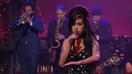 Amy Winehouse - Rehab Live