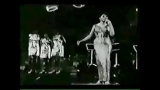 Aretha Franklin Singing Never Loved A Man (Live 1967)