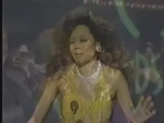 Whitney Houston - All At Once (Live at American Music Awards, 1987)