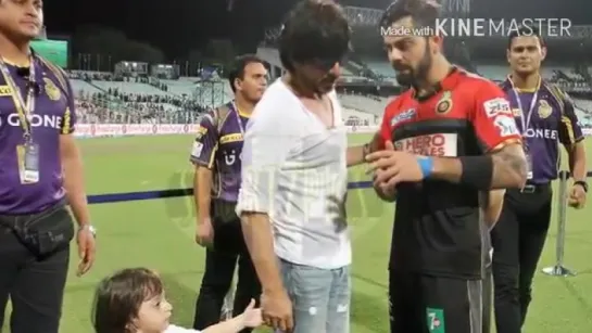 Shah Rukh Khan, AbRam, Virat Kohli, Parineeti During IPL Match