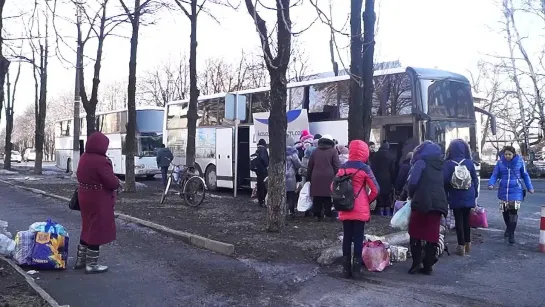 Эвакуация жителей Дебальцево.