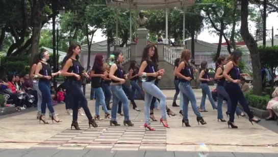 Lucero y Kizomba Woman en el International Kizomba Flashmob