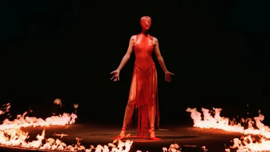 Alexander McQueen A/W RTW 1998, "Joan"