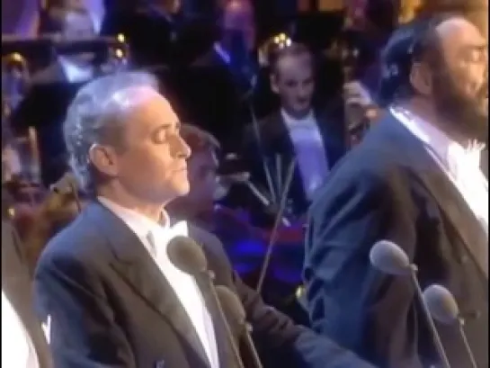 The Three Tenors Christmas Concert Viena 1999)