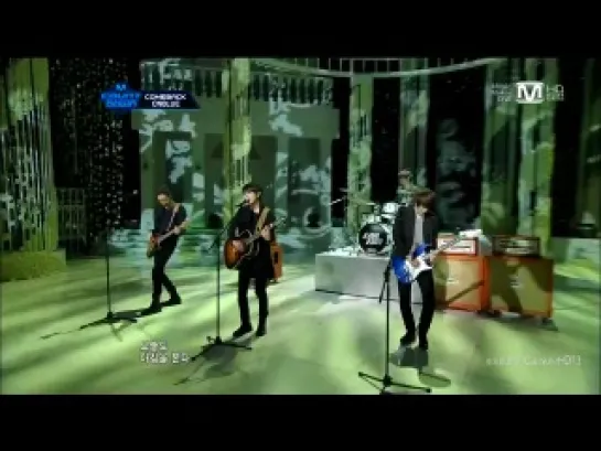 CNBlue - Still in love [LIVE]