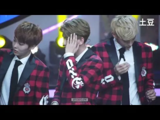 140214 EXO - Ment  (fancam Baekhyun, Tao, Xiumin) @ Hunan TV Lantern Festival