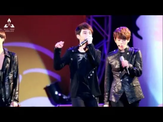 Chanyeol rapping & Kyungsoo beatboxing (D.O. focus)