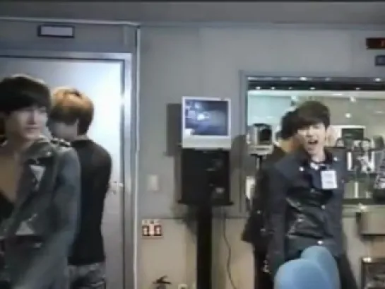 Exo-K dancing MAMA at CHJ's Power time