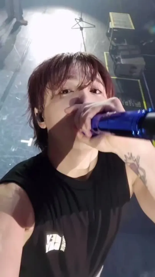 04.02.24 instavid FTISLAND