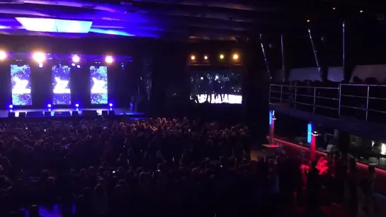 [FANCAM]140914 Waiting Block B in Moscow