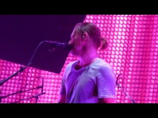 Radiohead - Kid A (Live @ Jobing.com Arena, 3.15.2012)