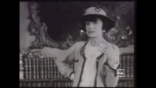 Gabrielle Coco Chanel \ Chanel parle de l'élégance