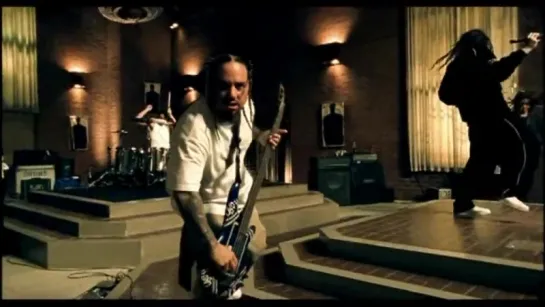 Korn - Alone I Break [HD 720]