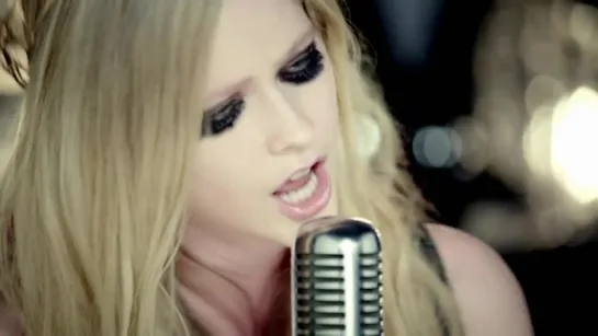 Avril Lavigne - Here's to Never Growing Up [HD 720]