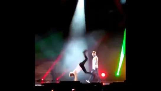 151113 [Fancam] Infinite Effect in Singapore ~ Sorry, I'm Busy (Infinite H)