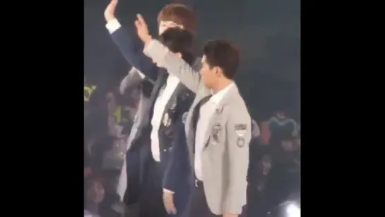 151028 [Fancam] Super Concert 2015 The Show ~ Ending