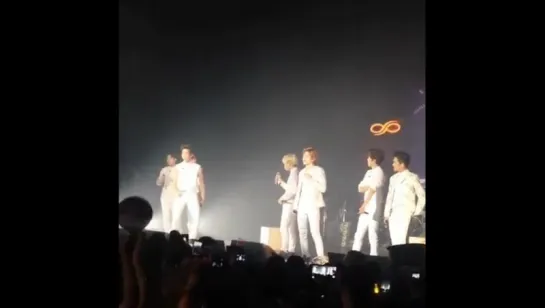 151007 [Fancam] Infinite Effect in Paris (France) ~ Dongwoo's dance