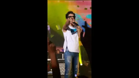 151007 [Fancam] Infinite Effect in Paris (France) ~ Hoya - Cover Girl