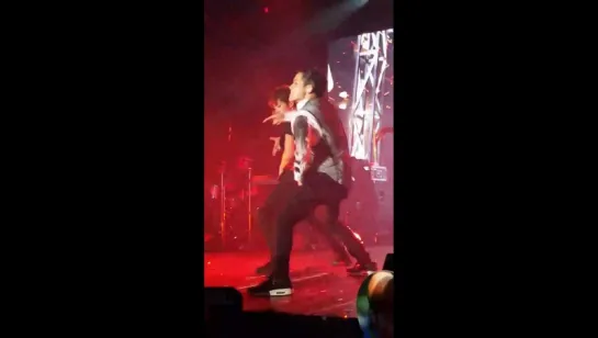 151004 [Fancam] Infinite Effect in Warsaw (Poland) ~ Hoya - Bad