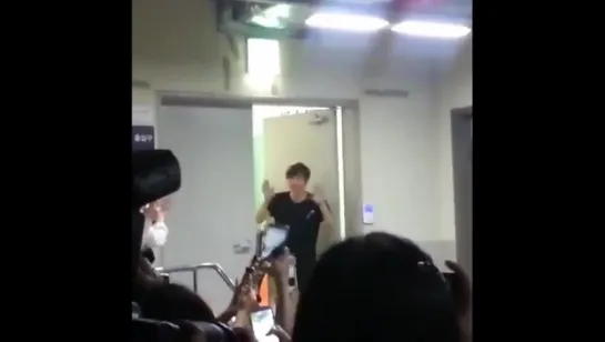 150924 [Fancam] After In The Heights Musical ~ Dongwoo