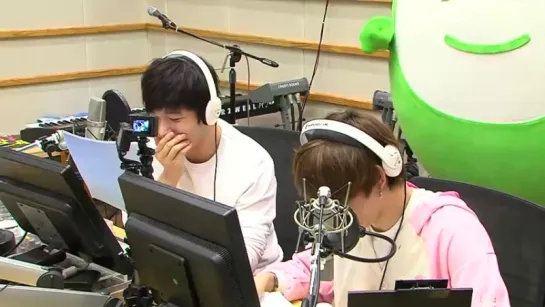 150726 [Radio] KBS KPop Planet Radio ~ Special MC - Dongwoo and Myungsoo