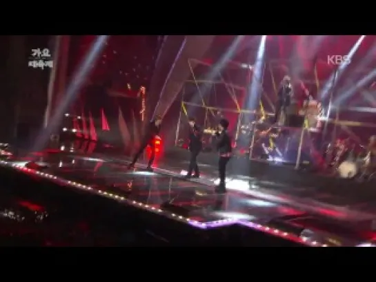 141226 [Live] KBS Gayo Daechukjae - N.EX.T & INFINITE (Sunggyu·Dongwoo·Hoya) - 도시인 (Doshiin)