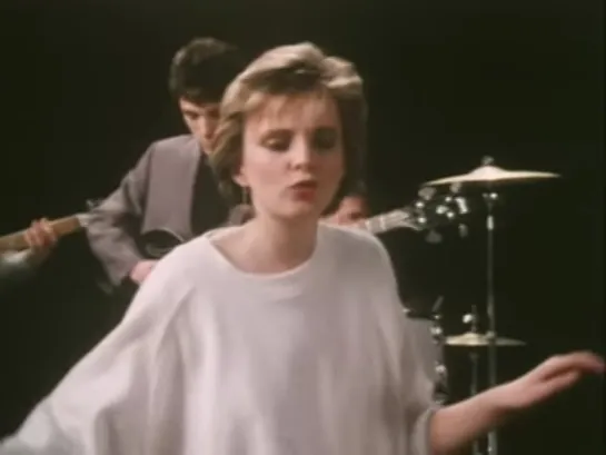 Altered Images - Don’t Talk to Me About Love (1983)