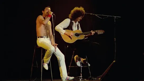 Queen - Love of My Life (Rock Montreal 1981)