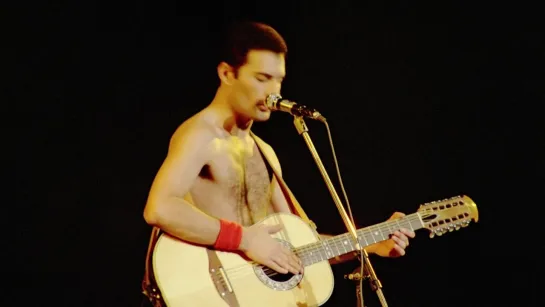 Queen - Crazy Little Thing Called Love (Live at Rock Montreal, 1981)