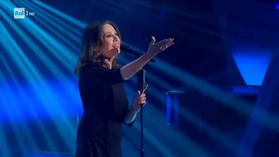 Gigliola Cinquetti - canta Non ho letà a Sanremo 2024