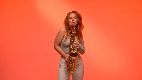 Darya Bobko - Dance Monkey - Tones and I. Saxophone cover