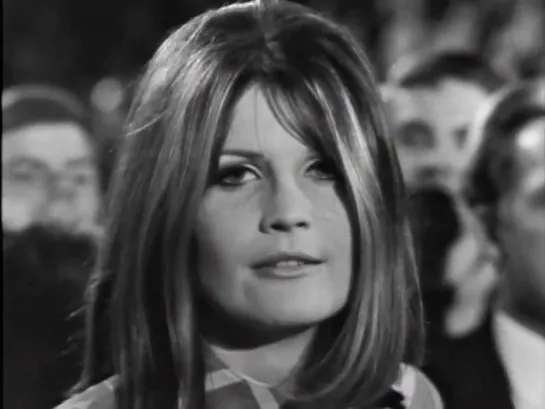 Sandie Shaw - Puppet On A String (1967)