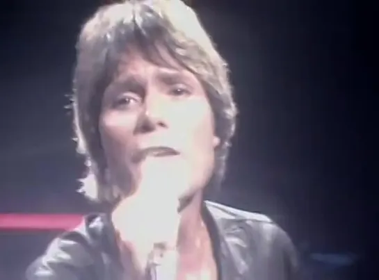 Cliff Richard - Dreamin (Official Video)