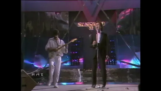 Riccardo Fogli_Storie di tutti i giorni ("Festival della canzone italiana di Sanremo" /Italia/ 1982)