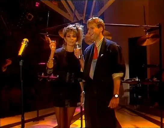 Sandra_Everlasting Love + Stop for a Minute (ZDF "Peter's Pop Show" /Dortmund, BRD/ 06.11.1987 broadc. 05.12.1987)