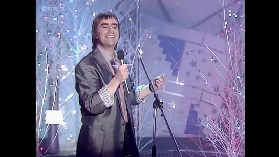 Chris de Burgh_The Lady in Red ("Top of the Pops Christmas Day" BBC1 /UK/ 25.12.1986)