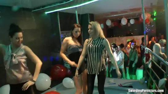 Порно секс вечеринка sex Party Europorn Birthday Bang Part 4 - Lesbo Cam (2014) HD