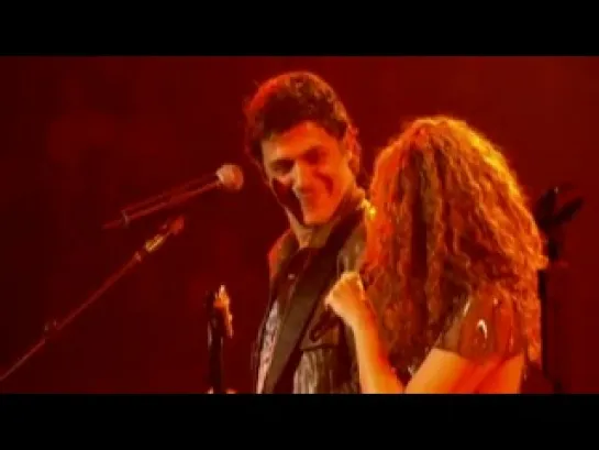 Shakira and Alejandro Sanz-La Tortura(Live)