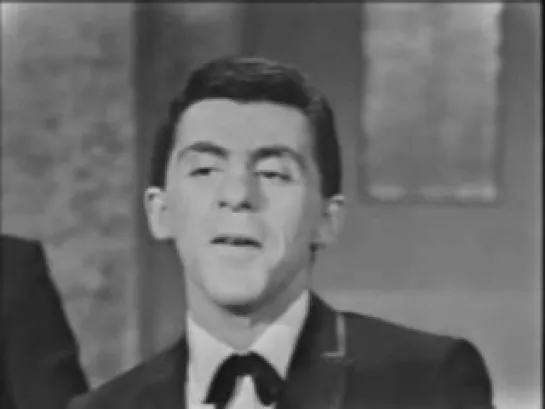 Frankie Valli & The Four Seasons - Big Girls Don't Cry 1962