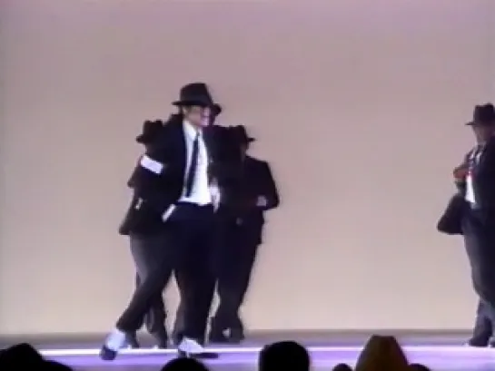 Michael Jackson - American Music Awards 1993 - Dangerous